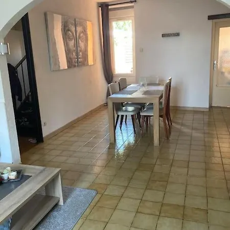 Maison Proche Centre Ville Hébergement de vacances *